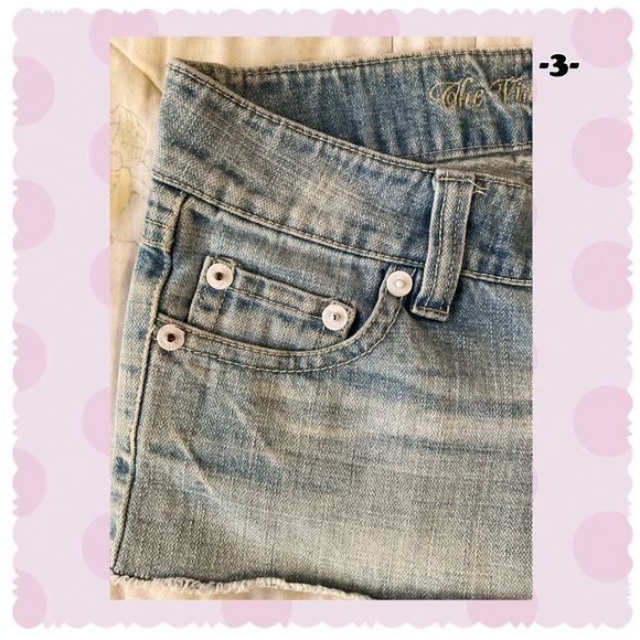 🌠SPECIAL PRICE DROP🌠 The Vintage Standaed-Blue jean low waist short, fro Japan - Picture 3 of 6